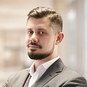 Bartosz Czuba - Associate Director