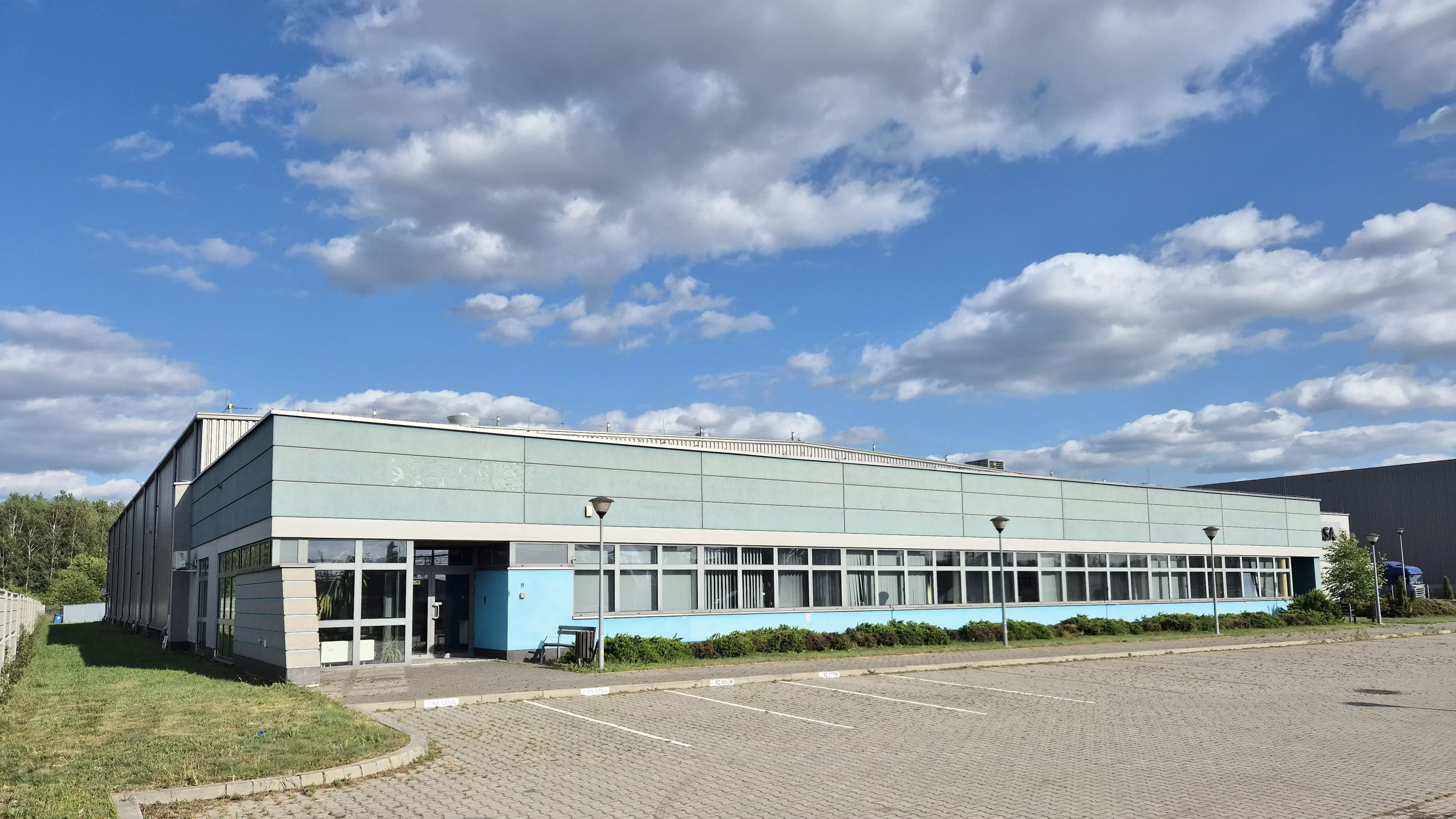 Mielec - obiekt produkcyjno-magazynowy (na sprzedaż) 0